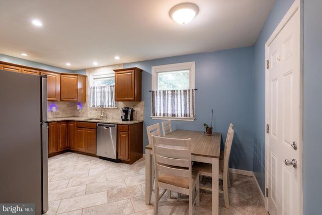 5542 SNYDER AVE, Millville, NJ 08332