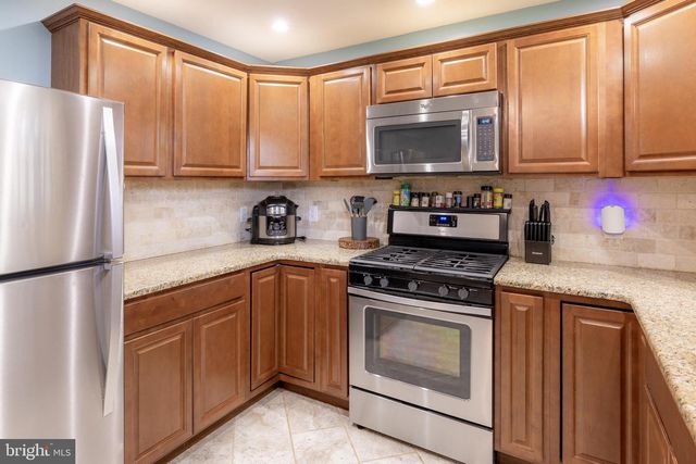 5542 SNYDER AVE, Millville, NJ 08332