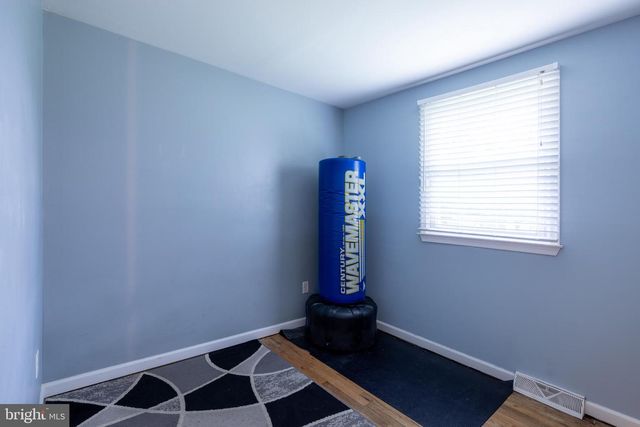 5542 SNYDER AVE, Millville, NJ 08332