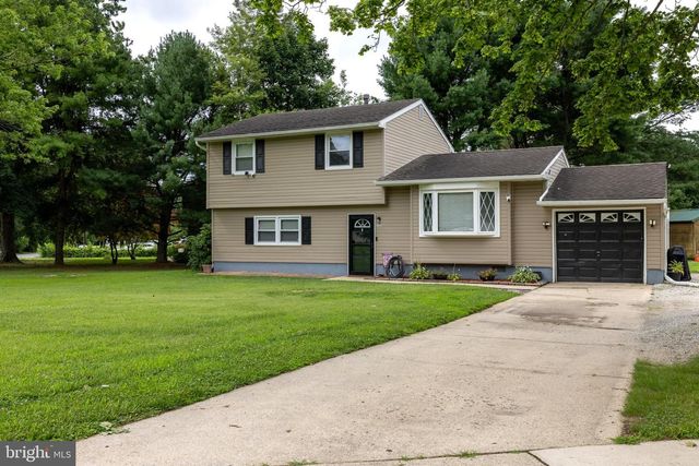 5542 SNYDER AVE, Millville, NJ 08332