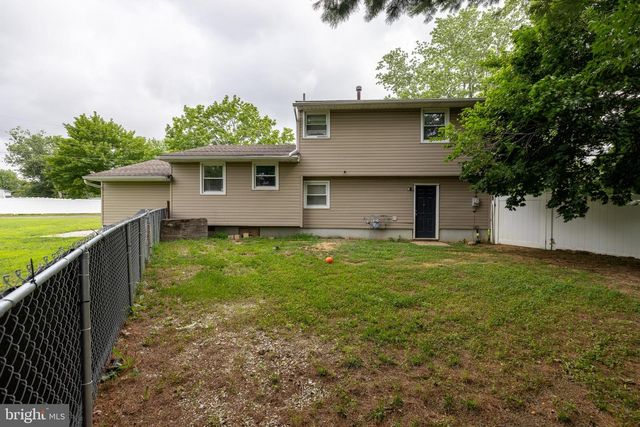 5542 SNYDER AVE, Millville, NJ 08332