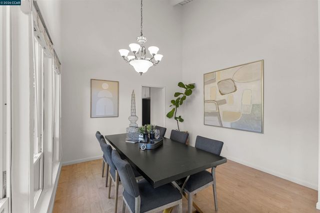 7 Leeds Ct, Danville, CA 94526