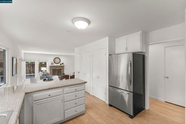 7 Leeds Ct, Danville, CA 94526