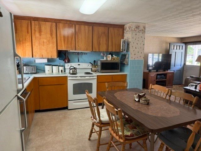 9 Colby Road, Danvers, MA 01923