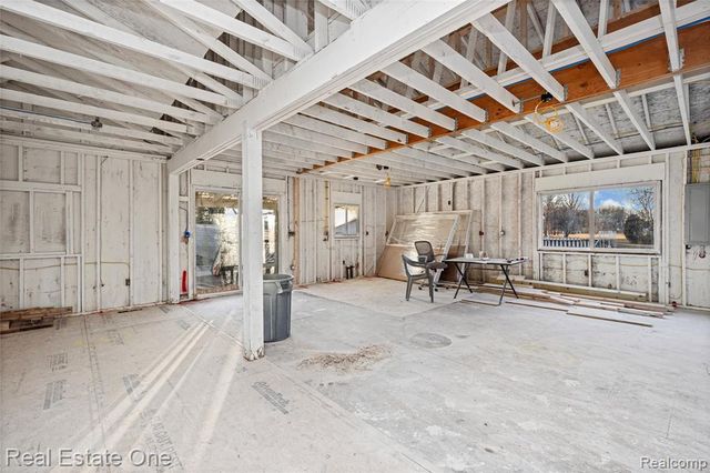 2535 N Telegraph Road, Monroe, MI 48162