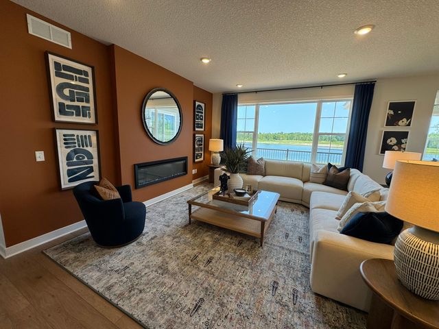 8176 Haywood Drive, Lino Lakes, MN 55014