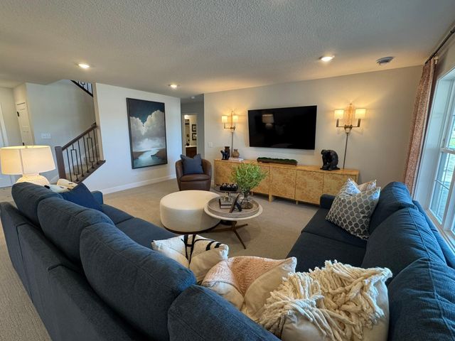8176 Haywood Drive, Lino Lakes, MN 55014