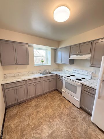 33 OAK 39-3, Walden, NY 12586