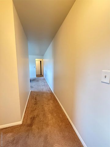 33 OAK 39-3, Walden, NY 12586