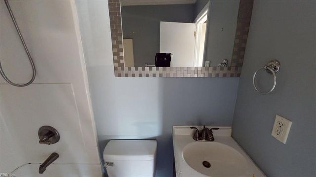 108 Parker AVE, Newport News, VA 23606