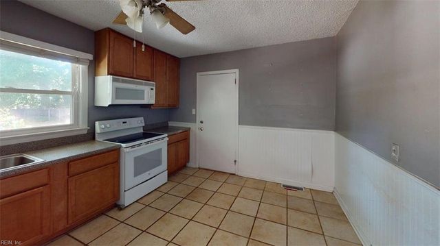 108 Parker AVE, Newport News, VA 23606