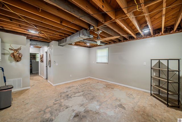 381 Foust Sledd Road, Benton, KY 42025