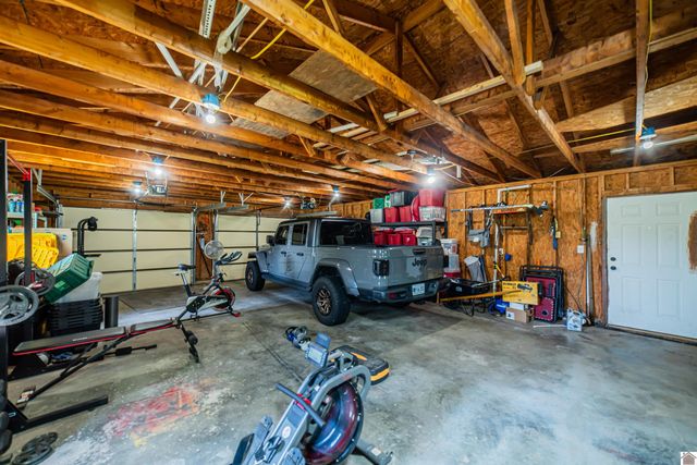 381 Foust Sledd Road, Benton, KY 42025
