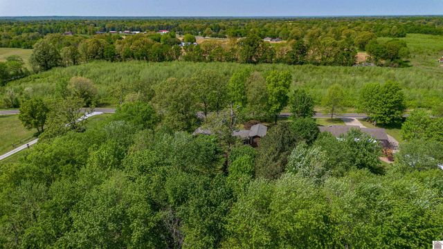 381 Foust Sledd Road, Benton, KY 42025