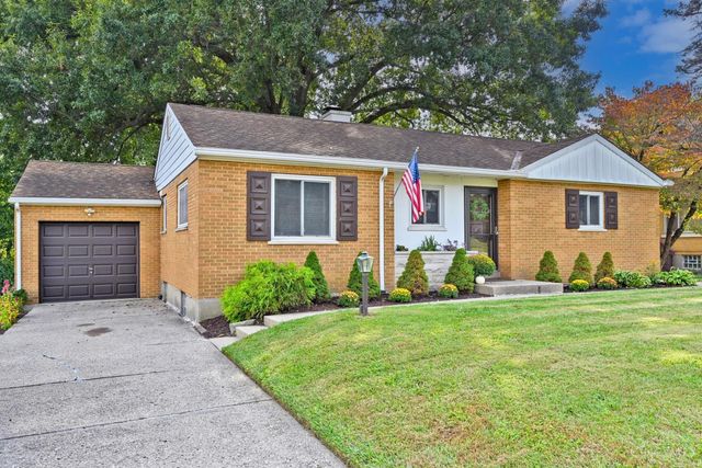 3673 Boomer Road, Cincinnati, OH 45247