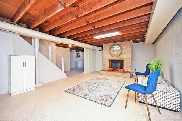 3673 Boomer Road, Cincinnati, OH 45247