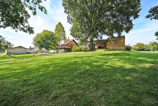 3673 Boomer Road, Cincinnati, OH 45247