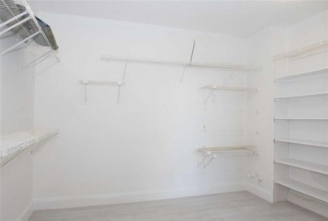 19355 Turnberry Way 3d, Miami, FL 33180