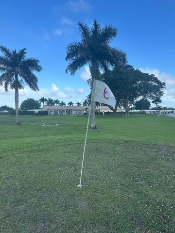 2113 SW 15th Street, Boynton Beach, FL 33426