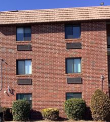 50 Cambridge Road 114, Woburn, MA 01801