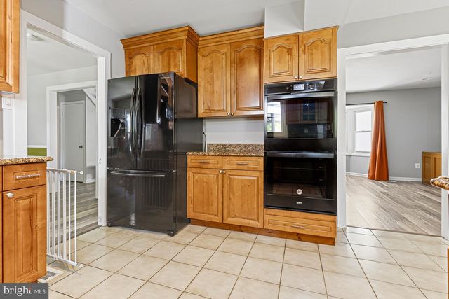 12229 SHADETREE LN, Laurel, MD 20708
