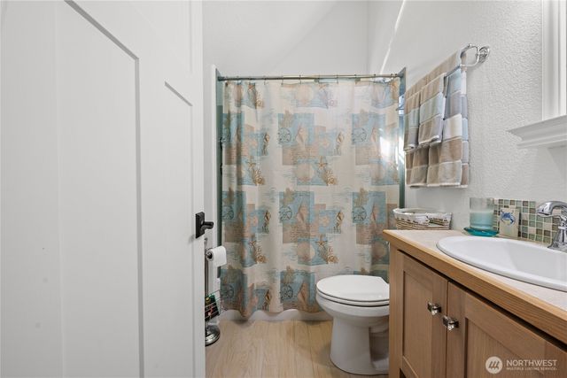 1512 S Ocean Beach BLVD, Long Beach, WA 98631