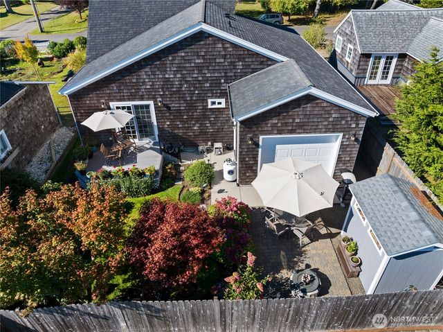 1512 S Ocean Beach BLVD, Long Beach, WA 98631