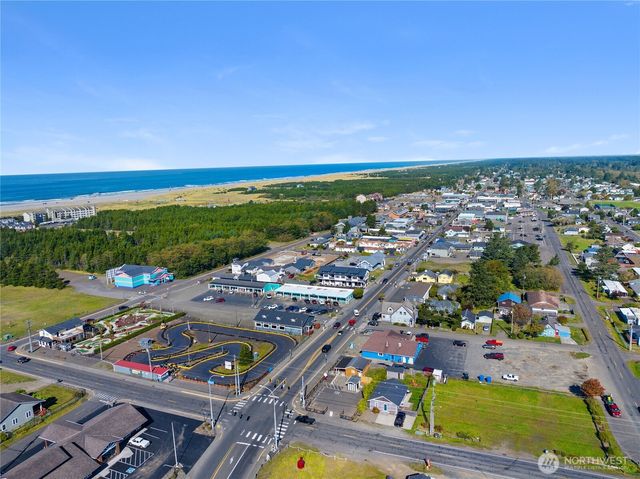 1512 S Ocean Beach BLVD, Long Beach, WA 98631