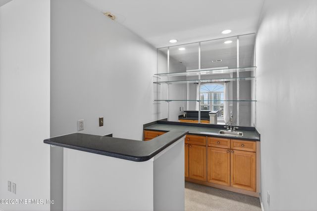 400 E BAY Street PENTHOUSE 3, Jacksonville, FL 32202