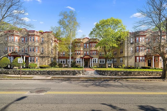 601 Franklin Street 2, Melrose, MA 02176