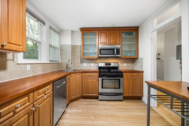 601 Franklin Street 2, Melrose, MA 02176