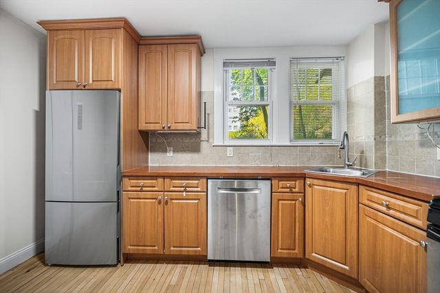 601 Franklin Street 2, Melrose, MA 02176