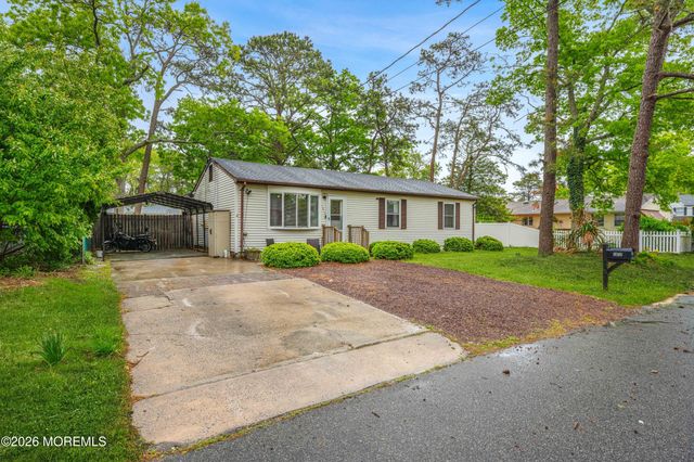 1612 Fanwood Road, Forked River, NJ 08731
