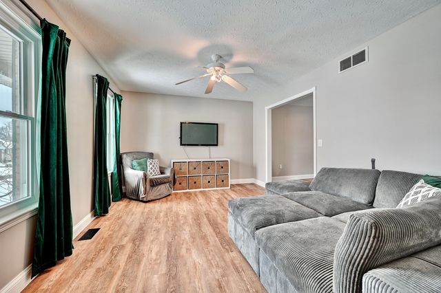 9074 Braxton Drive, Union, KY 41091