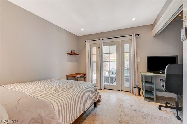 3880 Leisure Lane, Las Vegas, NV 89103