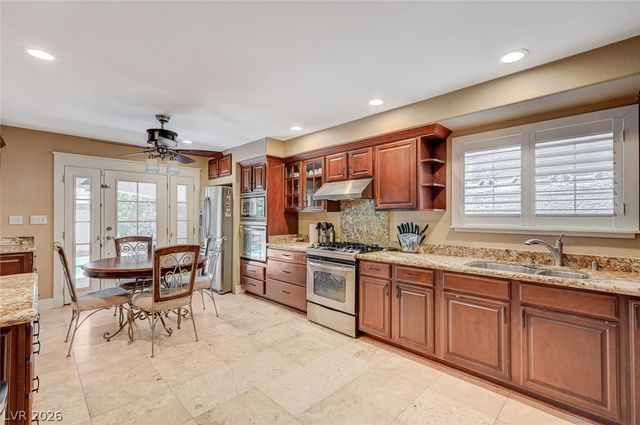 3880 Leisure Lane, Las Vegas, NV 89103