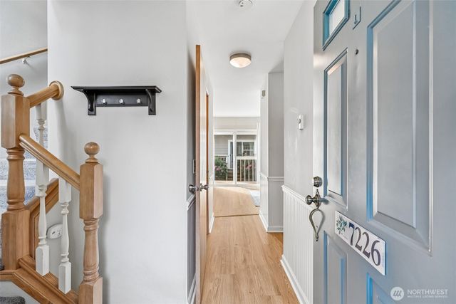 7226 NE 171st Lane, Kenmore, WA 98028