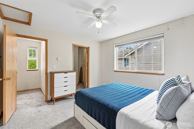 7226 NE 171st Lane, Kenmore, WA 98028