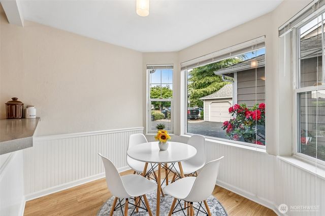 7226 NE 171st Lane, Kenmore, WA 98028