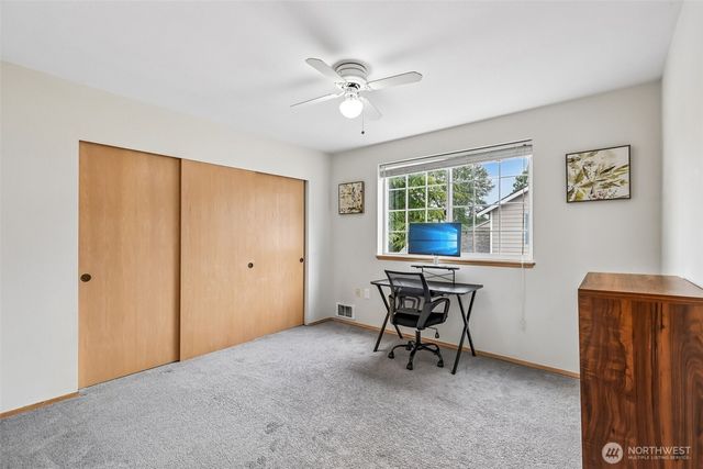 7226 NE 171st Lane, Kenmore, WA 98028