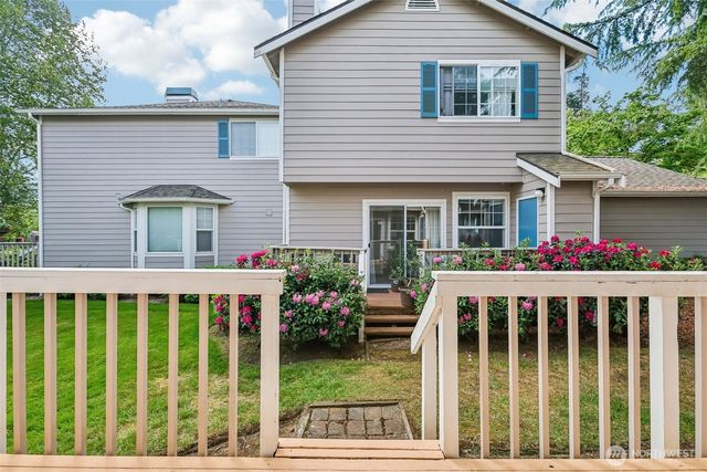 7226 NE 171st Lane, Kenmore, WA 98028