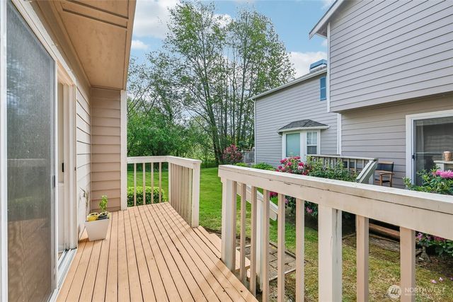 7226 NE 171st Lane, Kenmore, WA 98028