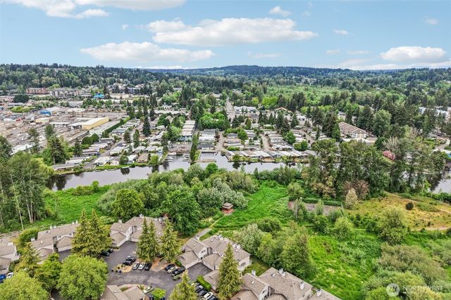 7226 NE 171st Lane, Kenmore, WA 98028
