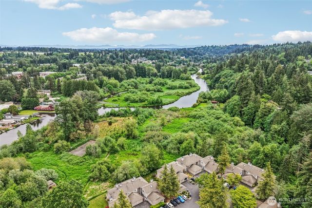 7226 NE 171st Lane, Kenmore, WA 98028