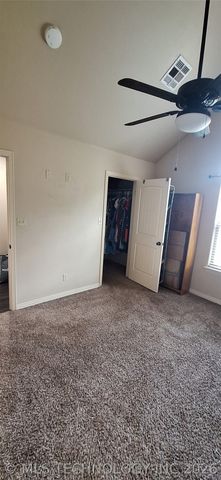 1400 Monarch Drive, Mcalester, OK 74501