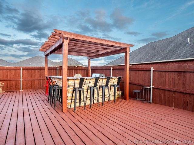 1400 Monarch Drive, Mcalester, OK 74501