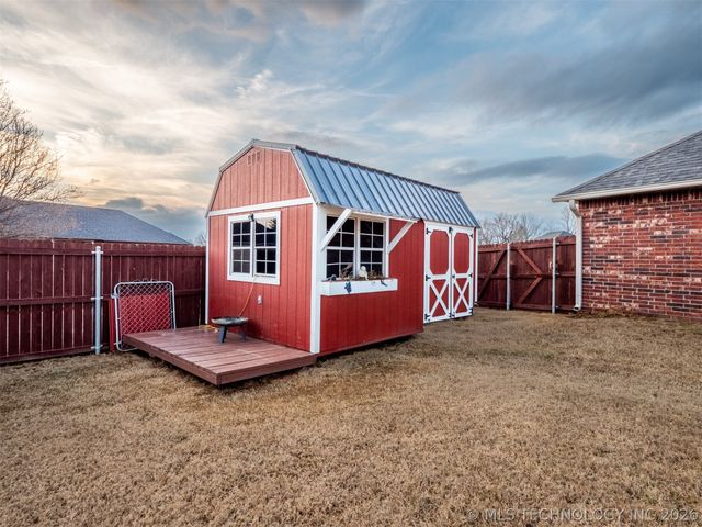 1400 Monarch Drive, Mcalester, OK 74501