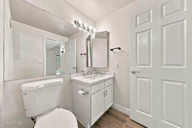 5640 E BELL ROAD -- 1031, Scottsdale, AZ 85254