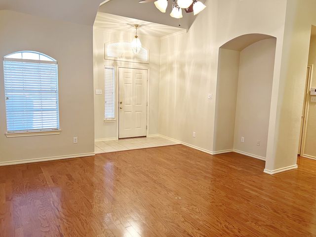 529 Continental Drive, Lewisville, TX 75067