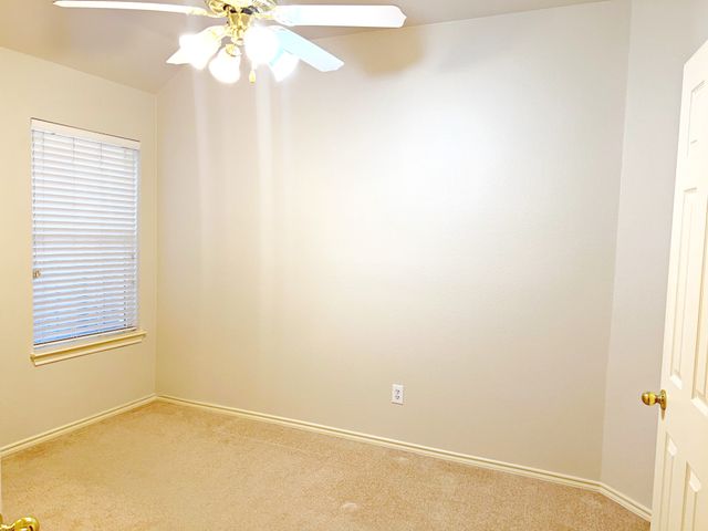 529 Continental Drive, Lewisville, TX 75067